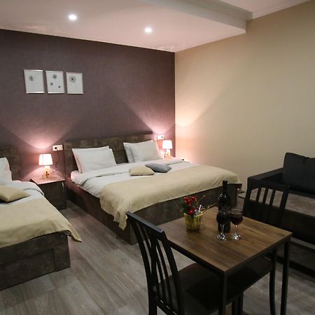 Hotel Nabadi Tbilisi Ngoại thất bức ảnh