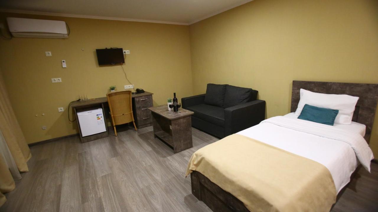 Hotel Nabadi Tbilisi Ngoại thất bức ảnh