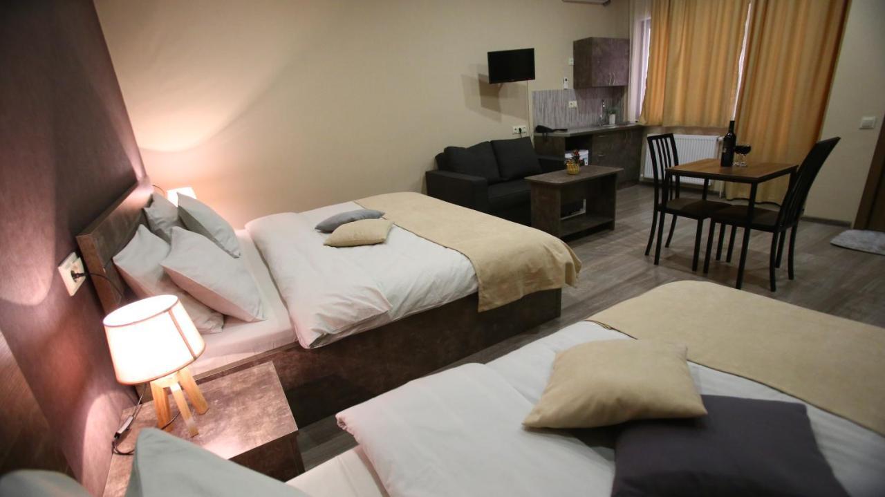 Hotel Nabadi Tbilisi Ngoại thất bức ảnh